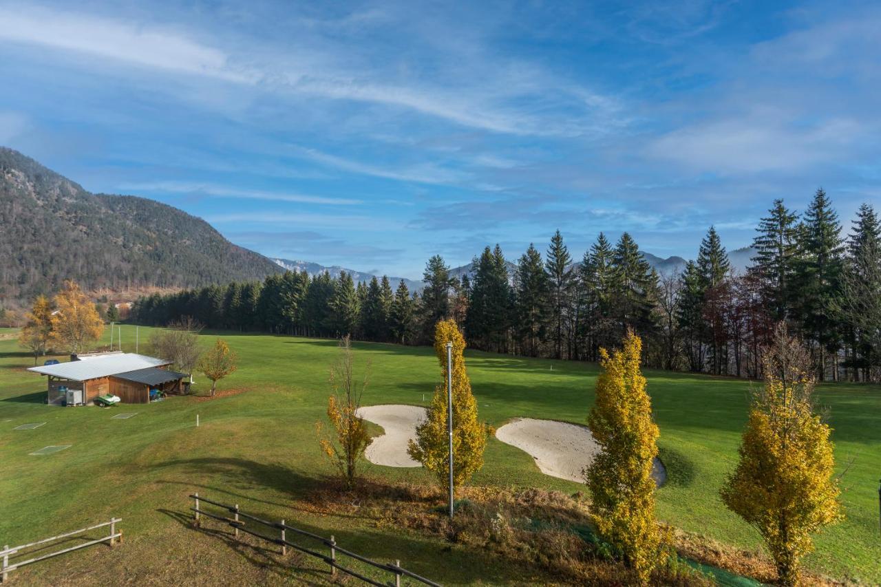 Апартаменты Golf View Apt With Parking And Mountain View! Тарвизио Экстерьер фото